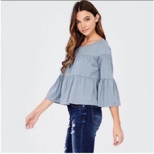 Ruffle Sleeve Top Small